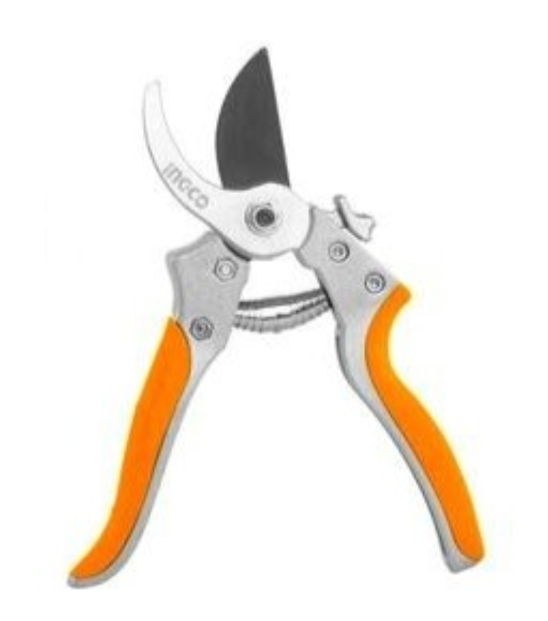 The garden scissors are Ingco HPS0308