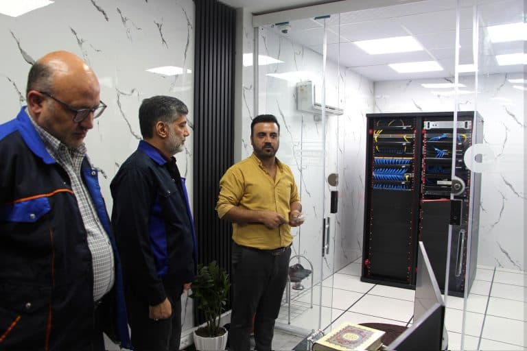 Mise en service de la nouvelle salle serveur et du projet de fibre optique à l'usine de noir de carbone Pars.