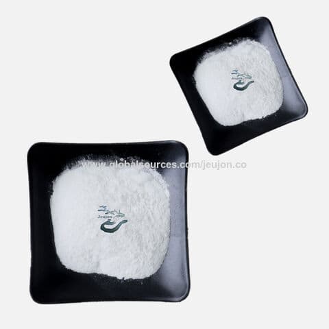 Pure creatine monohydrate raw powder for bodybuilding, creatine monohydrate sports supplement, CAS number 6020-87-7