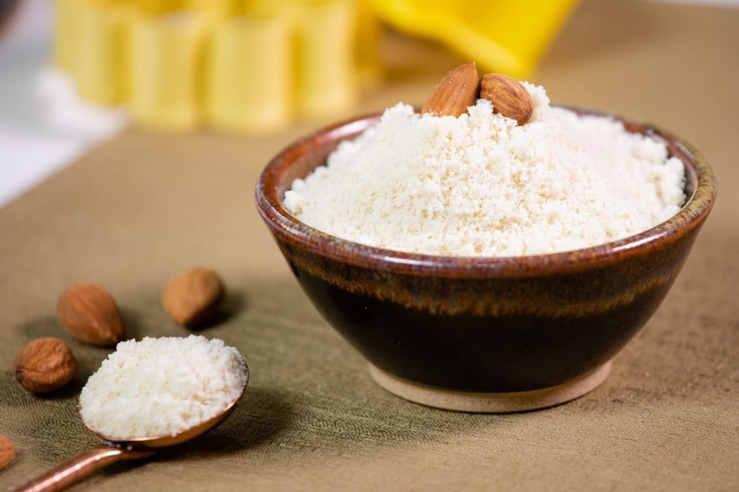 Almond flour and its characteristics