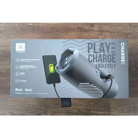 Mini haut-parleur portable Bluetooth stéréo TWS avec des basses exceptionnelles, étanche IPX6 et une capacité de batteri