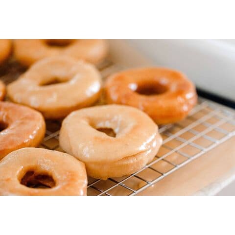 Parfum et goût exceptionnels et de haute qualité du donut - grain de pain sucré