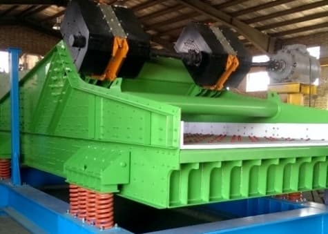 Mise en service des cribles de l'usine de lavage de charbon de Tabas (Memradko) liée au holding Midco.