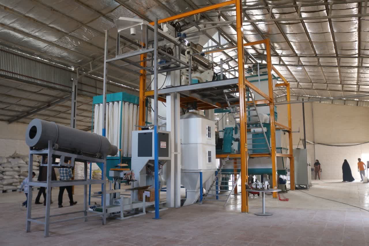 Empresa de alimentos Ehsa: líder en la producción de diversos alimentos para pescado y productos del mar.