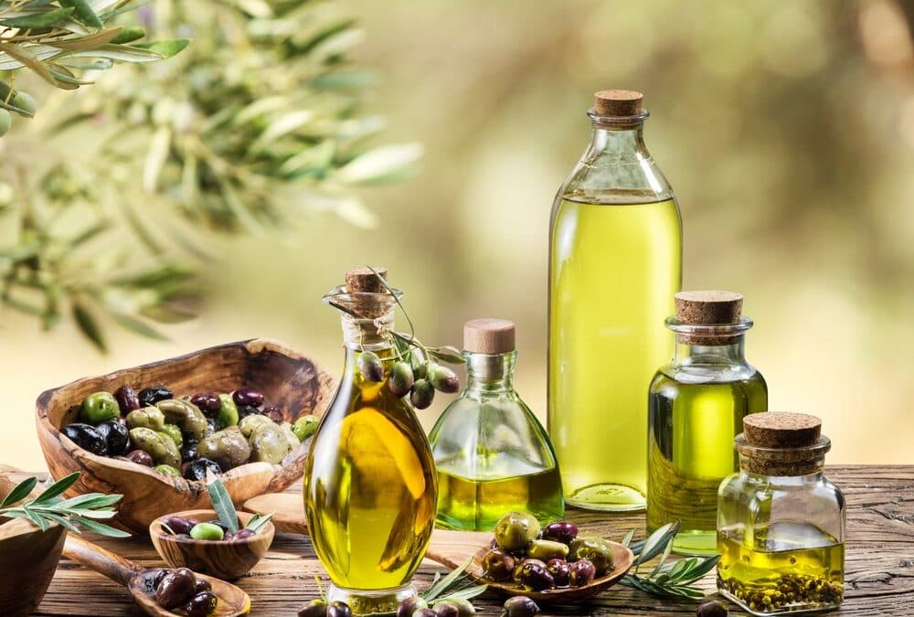 7 propiedades del aceite de oliva en la salud y seguridad del cuerpo y los efectos de su uso.
