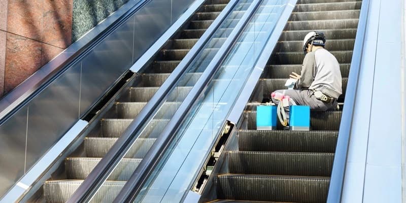 Escalator repairs