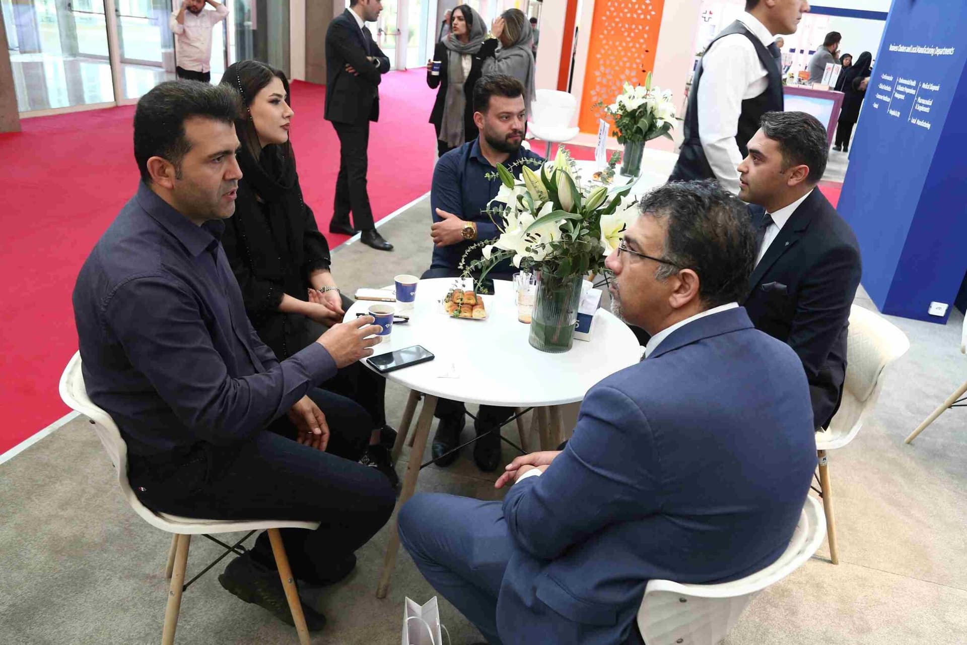 Präsenz der Gruppe Khosrow Medisa Tab auf der Iran Med Messe 1403